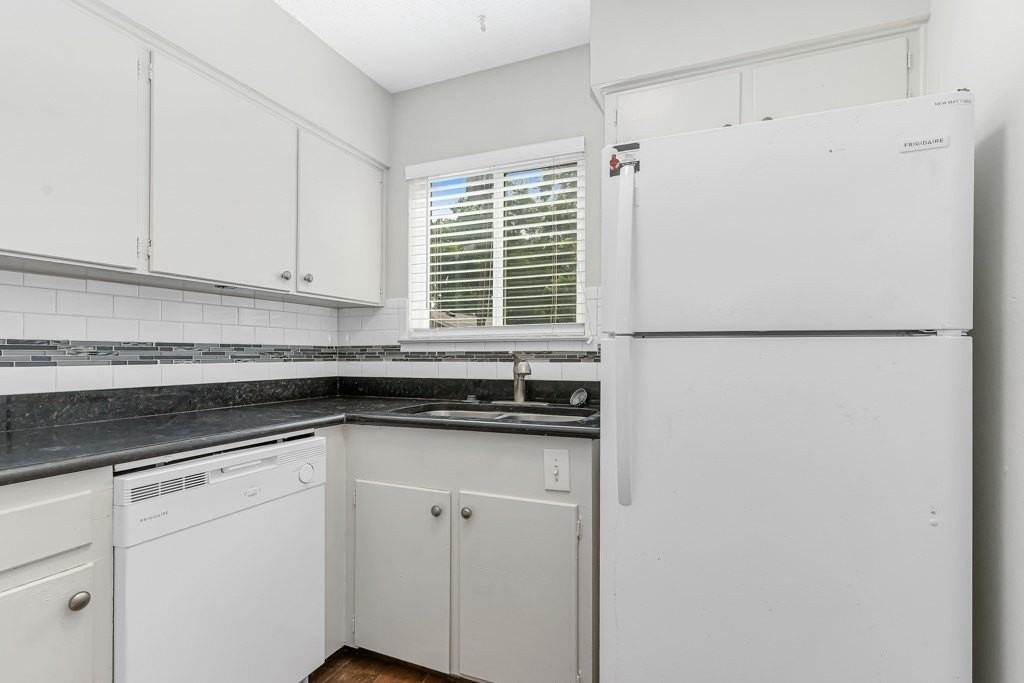 4538 Byers Ave #10 - Photo 2 of 12
