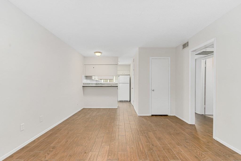 4538 Byers Ave #10 - Photo 3 of 12