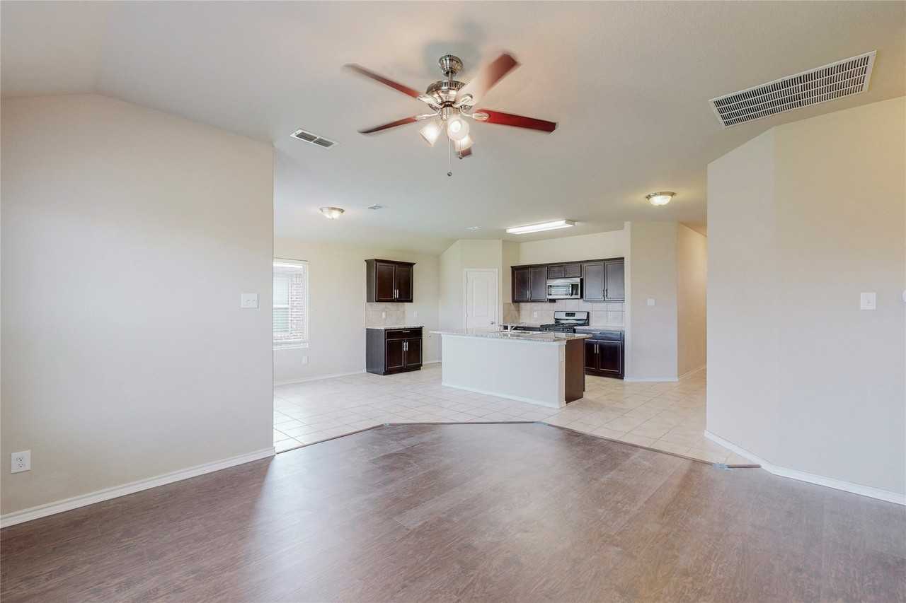 5140 Grayson Ridge Dr - Photo 6 of 38