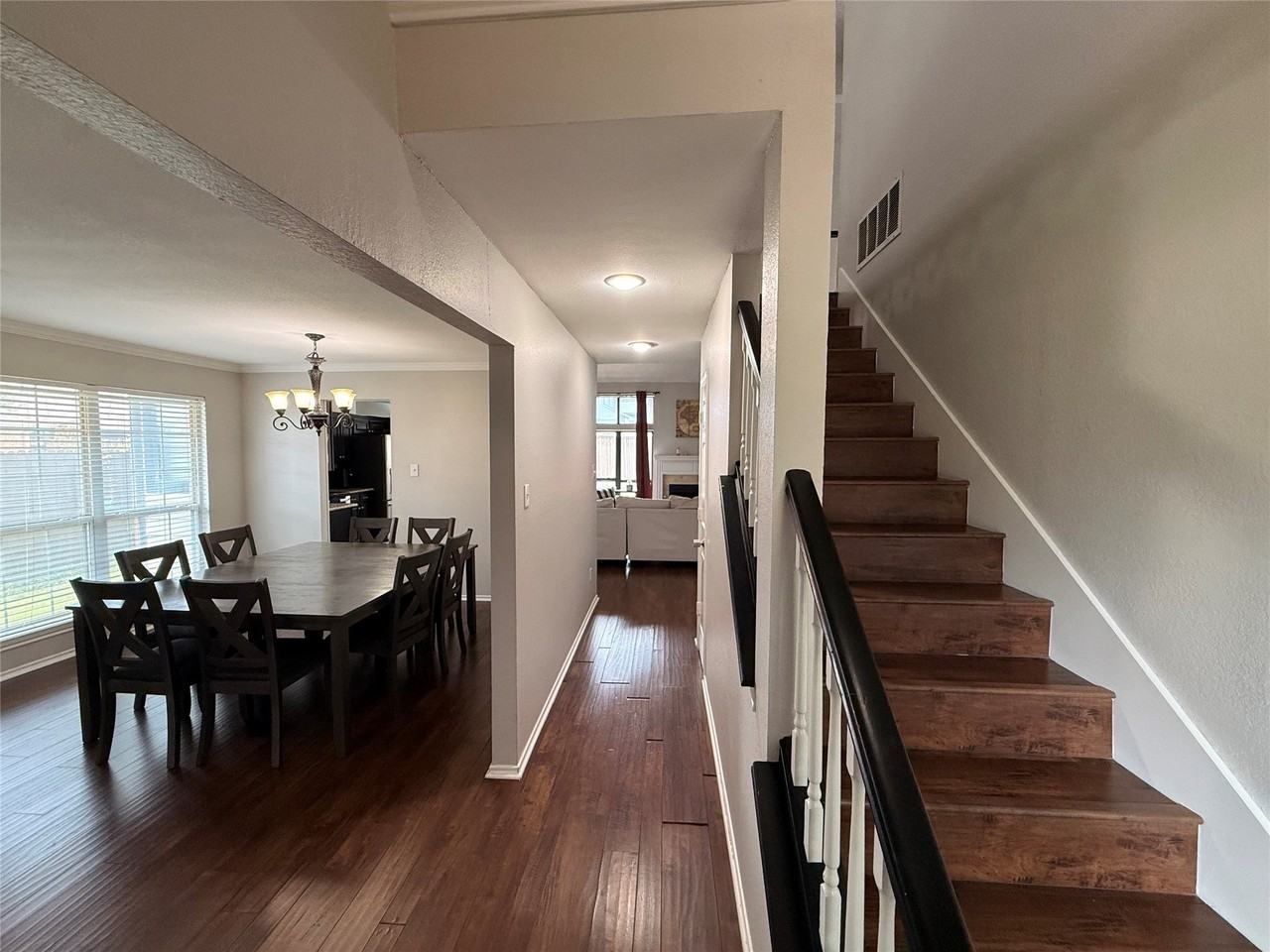 4209 Mulberry Dr - Photo 4 of 22