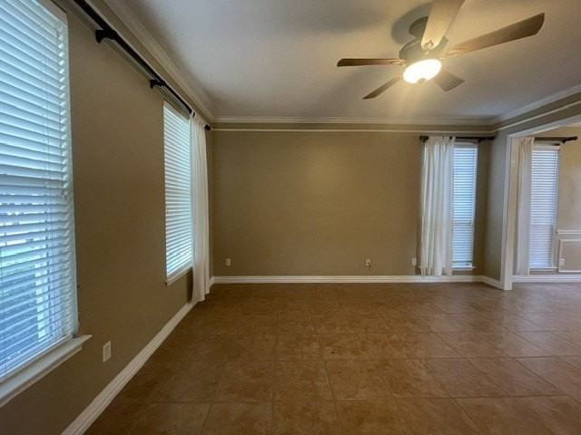3222 Mapleridge Dr - Photo 4 of 36