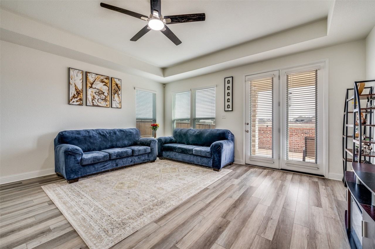 4128 Wood River Trl - Photo 7 of 40