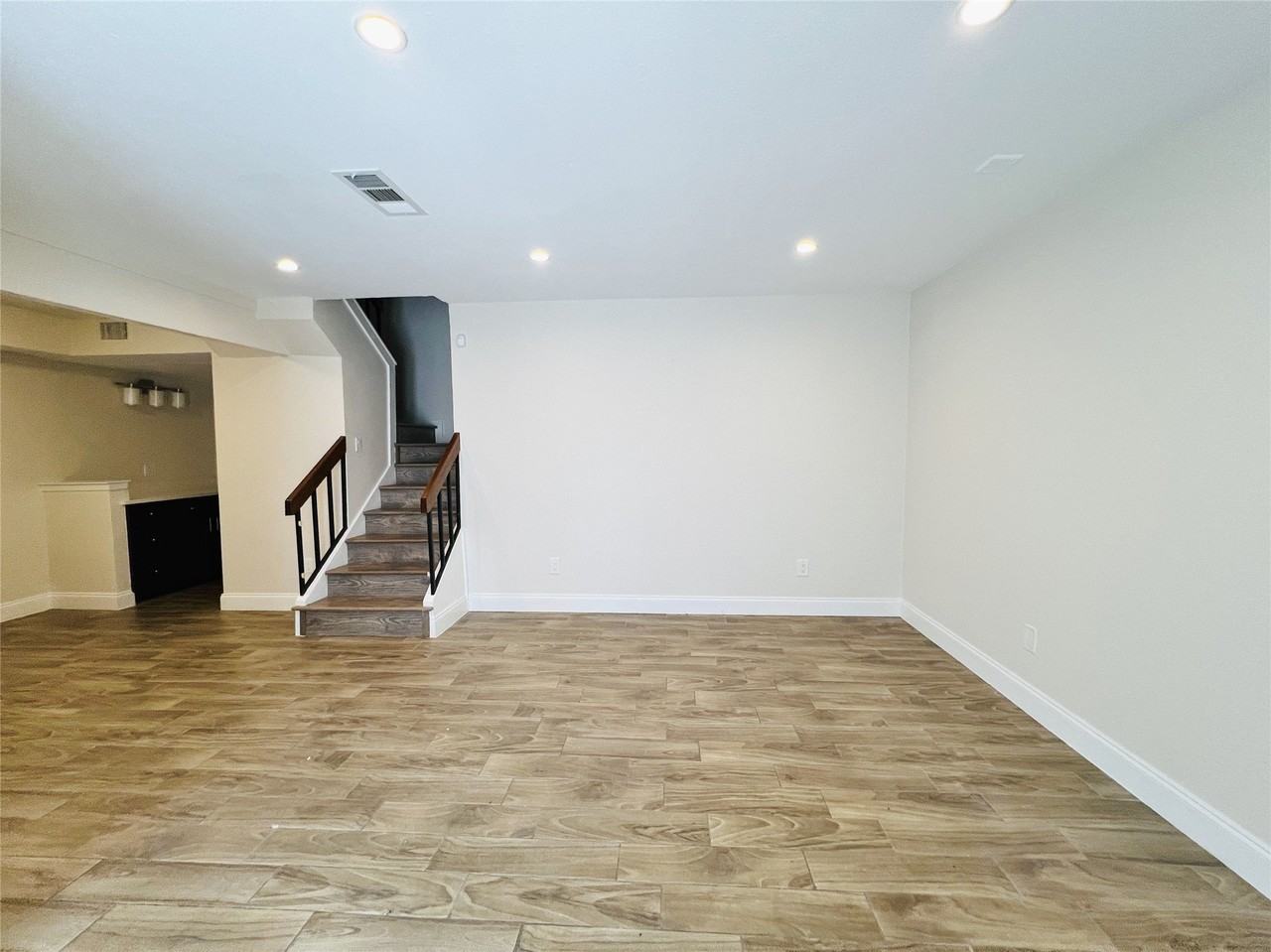 4220 Madera Rd - Photo 6 of 29