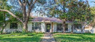 8647 Langdale Cir - Photo 1 of 1