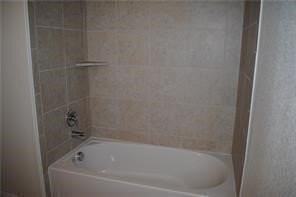 4617 Conley Ln - Photo 6 of 12