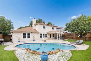 2824 High Pointe Blvd - Photo 1 of 1