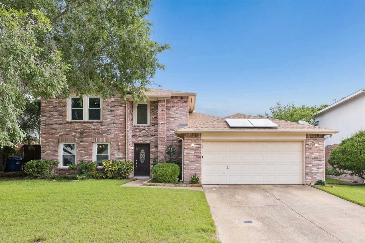 2824 High Pointe Blvd - Photo 2 of 30