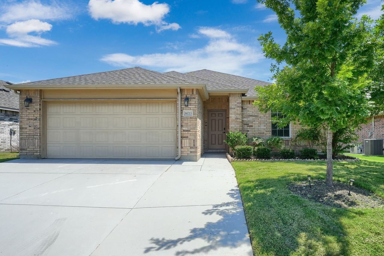 14713 Brandon Dr - Photo 2 of 23