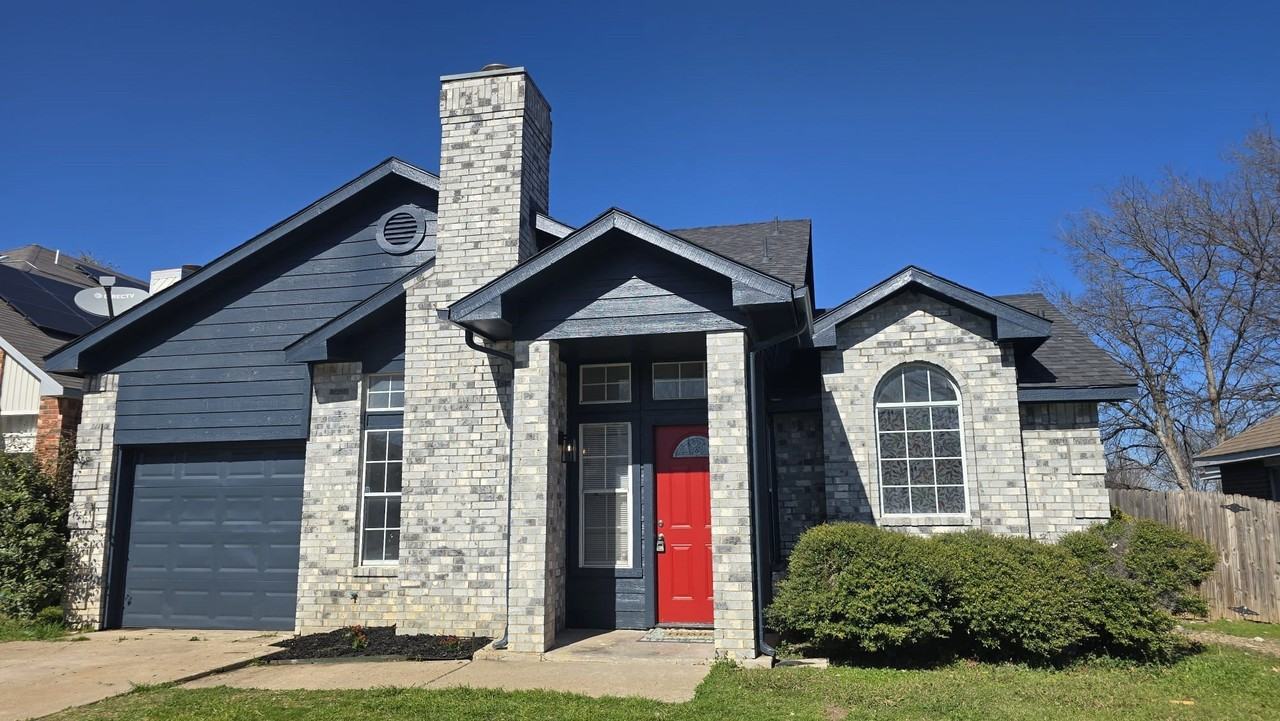 5620 Stone Meadow Ln - Photo 2 of 21