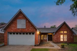 3301 Cliffview Dr - Photo 1 of 1