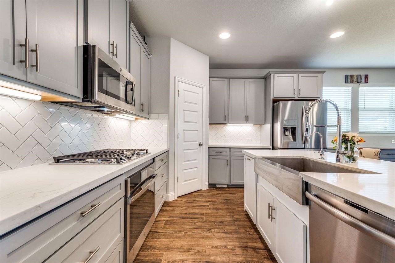 5490 Peregrine Ln - Photo 6 of 20
