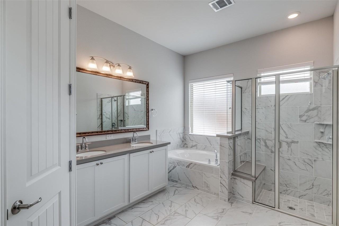4322 Maple Bloom Dr - Photo 4 of 14