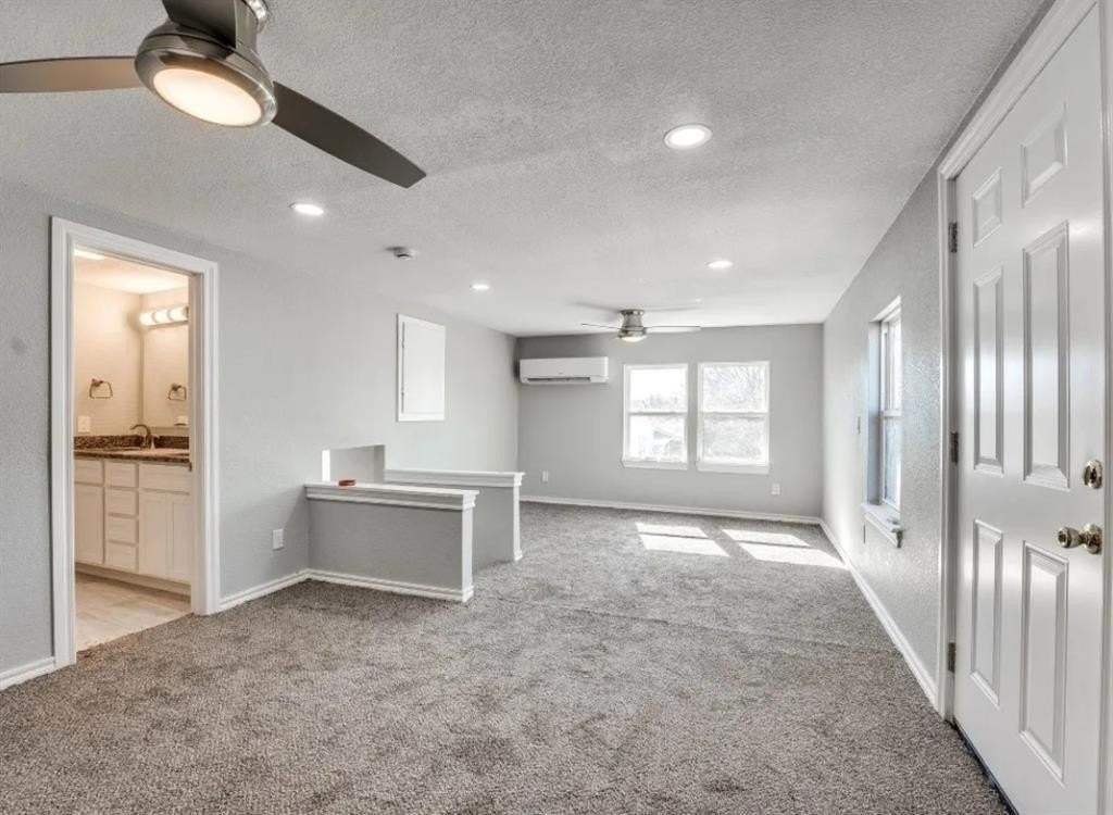 228 W Fairchild Dr - Photo 5 of 11