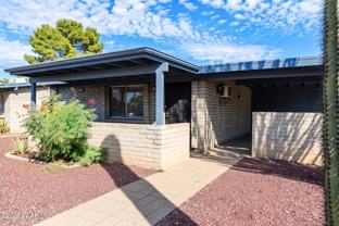 5901 E Fairmount St #B - Photo 1 of 1