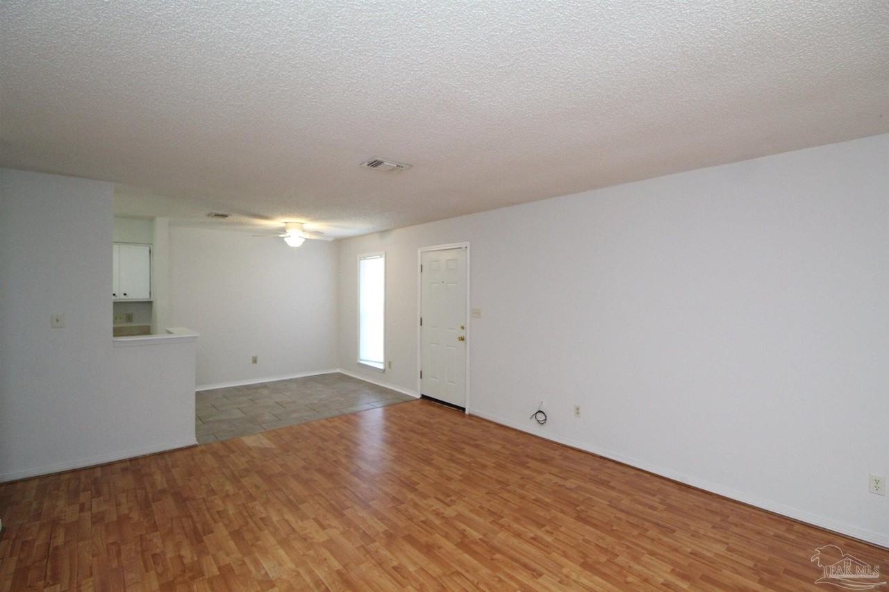 50 Fulton Ave #D16 - Photo 4 of 16
