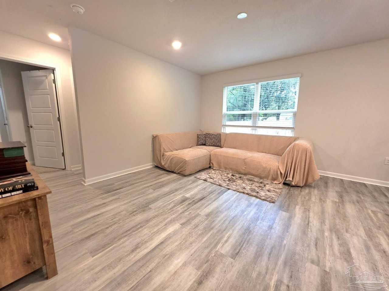 5792 Belmont Stakes Rd - Photo 2 of 20