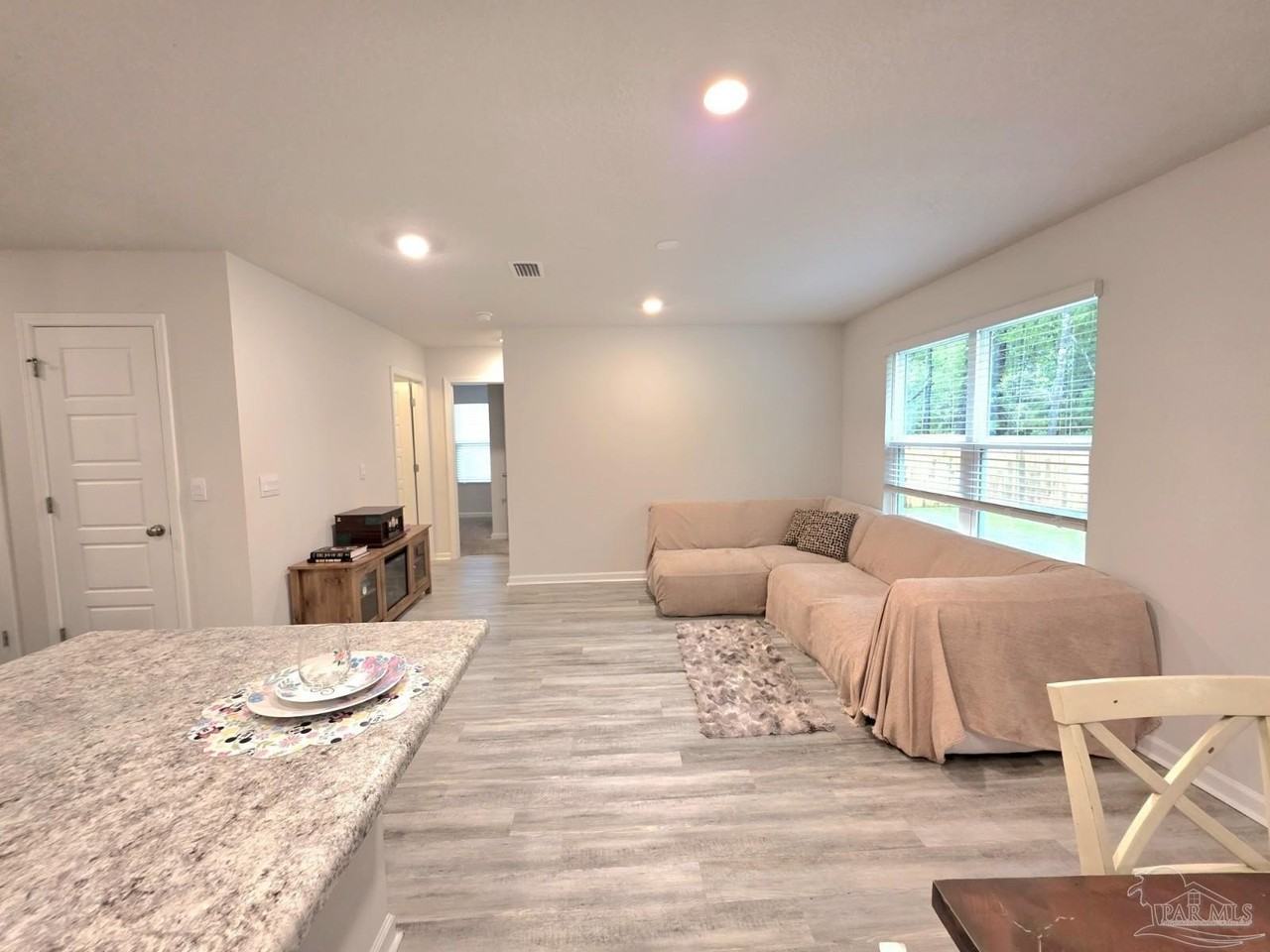 5792 Belmont Stakes Rd - Photo 3 of 20