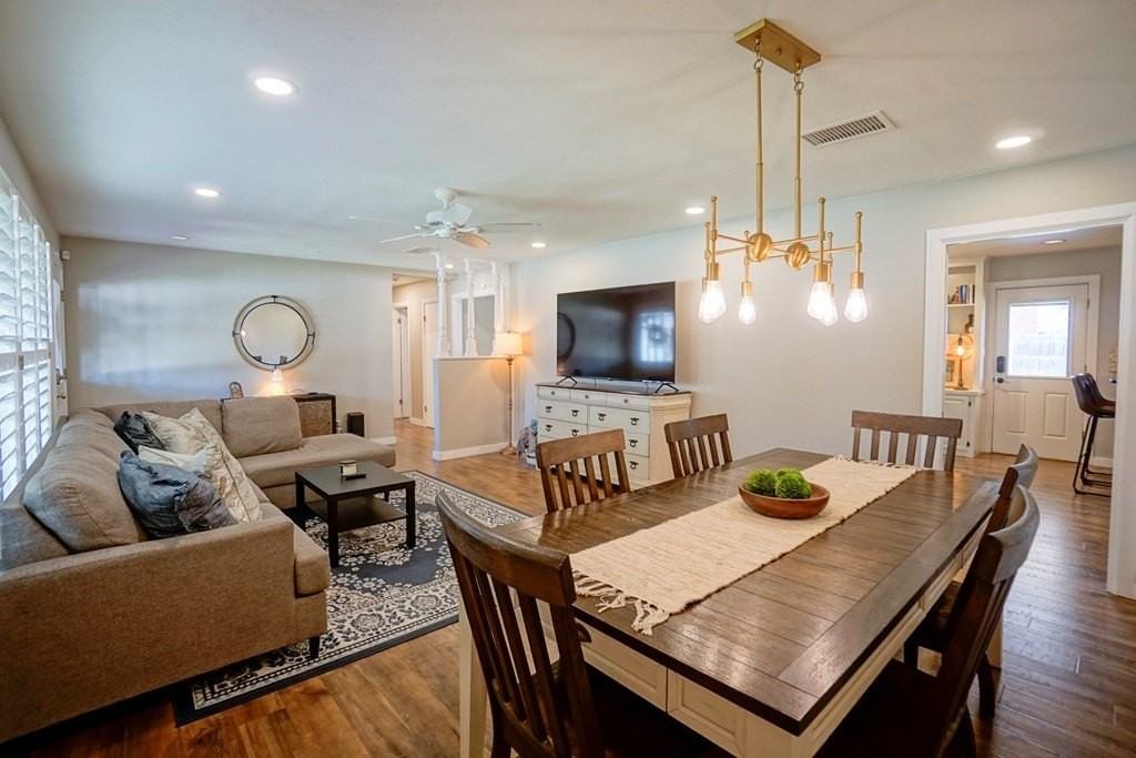1803 Ward St - Photo 5 of 34