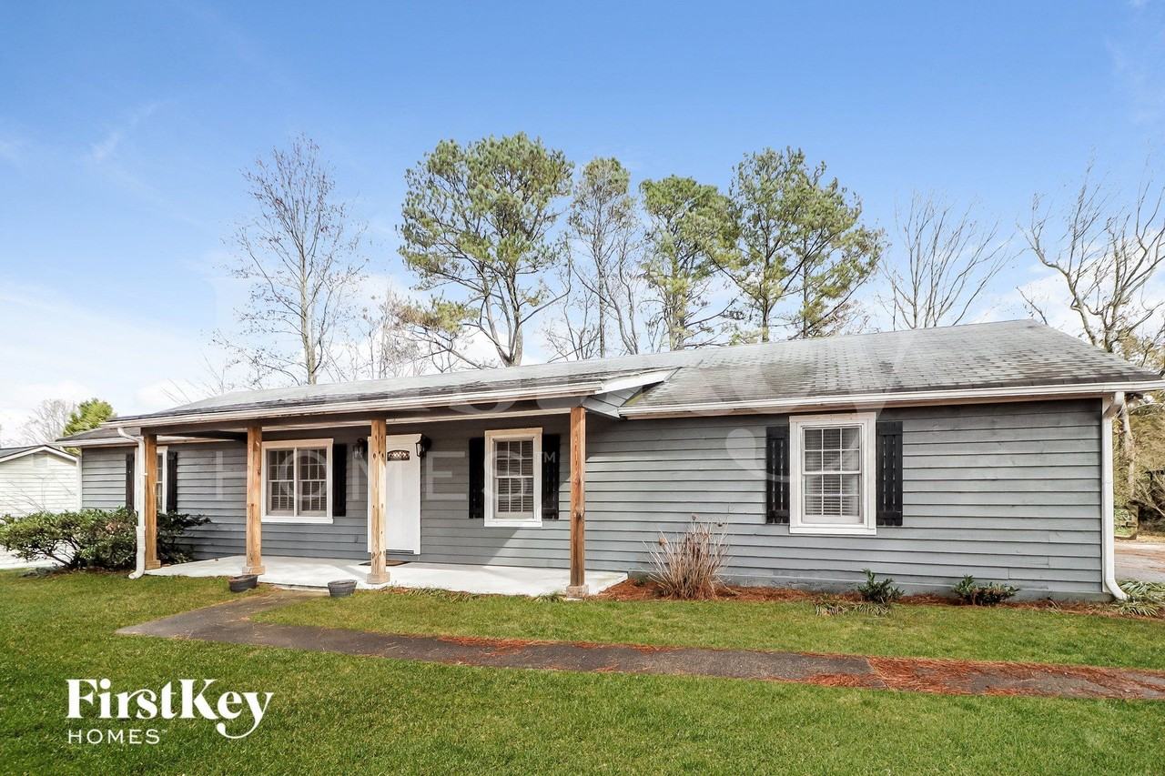 1715 Strawvalley Rd - Photo 2 of 15