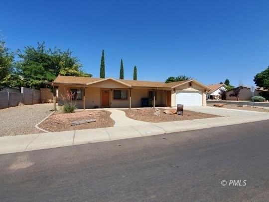 1451 Grandview St - Photo 2 of 37