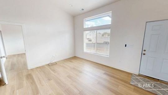 121 Glen Canyon Dr - Photo 4 of 13