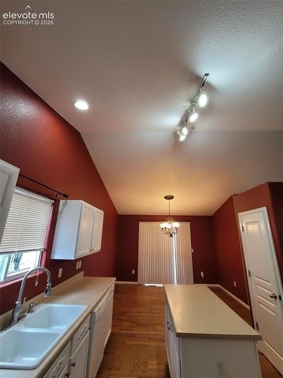 7323 Bentwater Dr - Photo 7 of 18