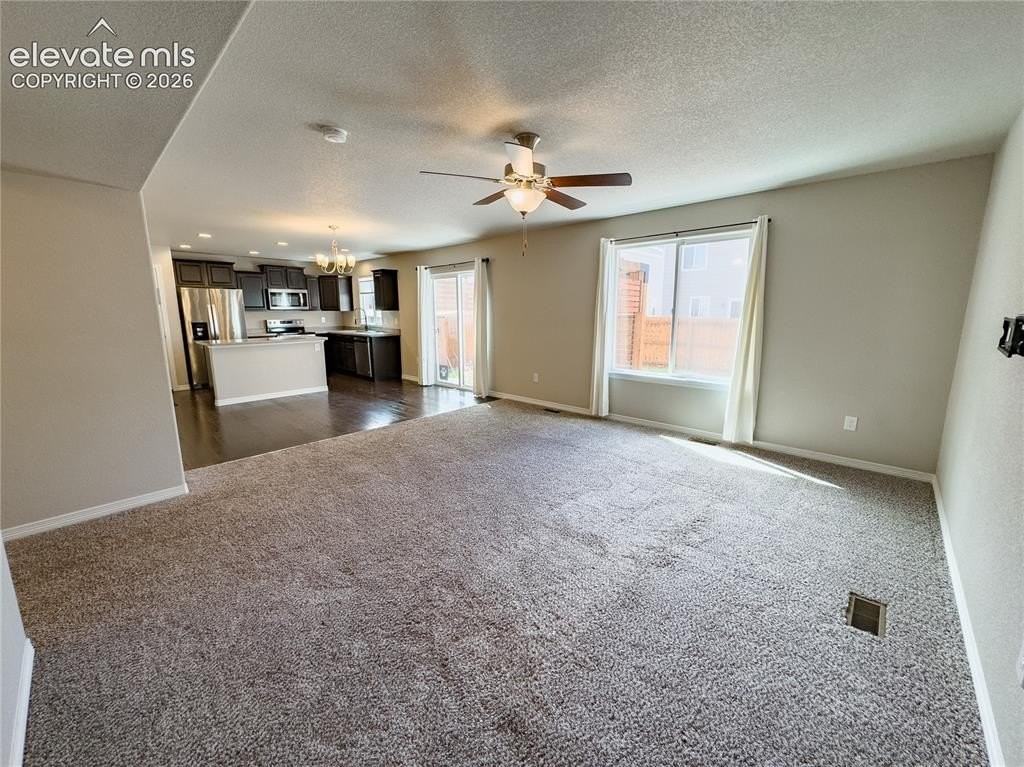 10881 Aliso Dr - Photo 5 of 27