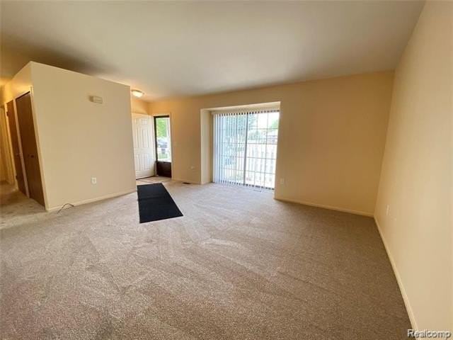 2101 Vine Way Dr #90 - Photo 6 of 23