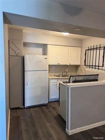 18449 Albany St - Photo 3 of 22