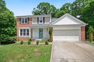 425 Thornridge Ct - Photo 1 of 1
