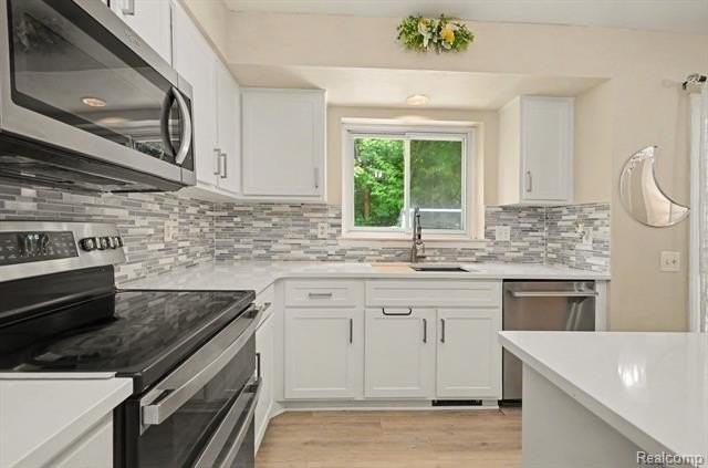 425 Thornridge Ct - Photo 6 of 35