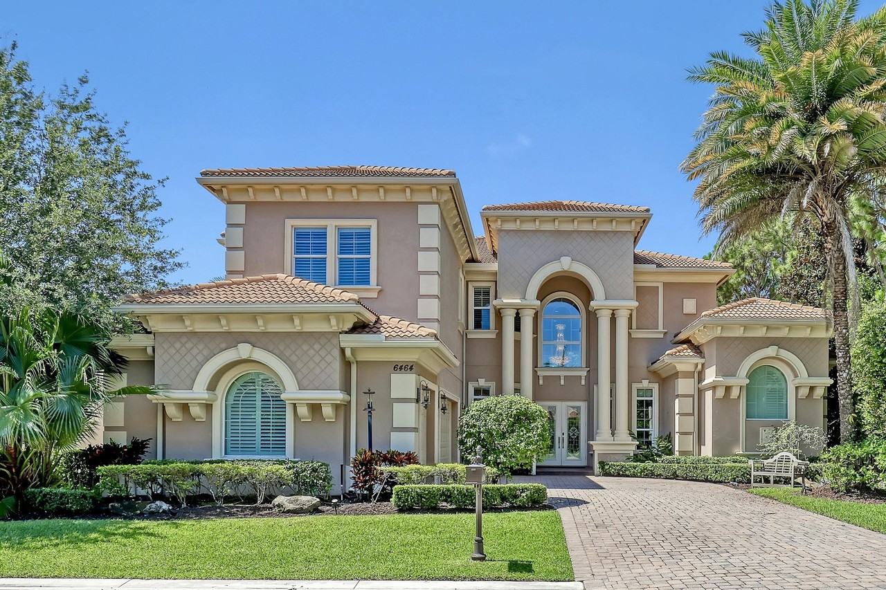 6464 Bellamalfi St - Photo 2 of 50