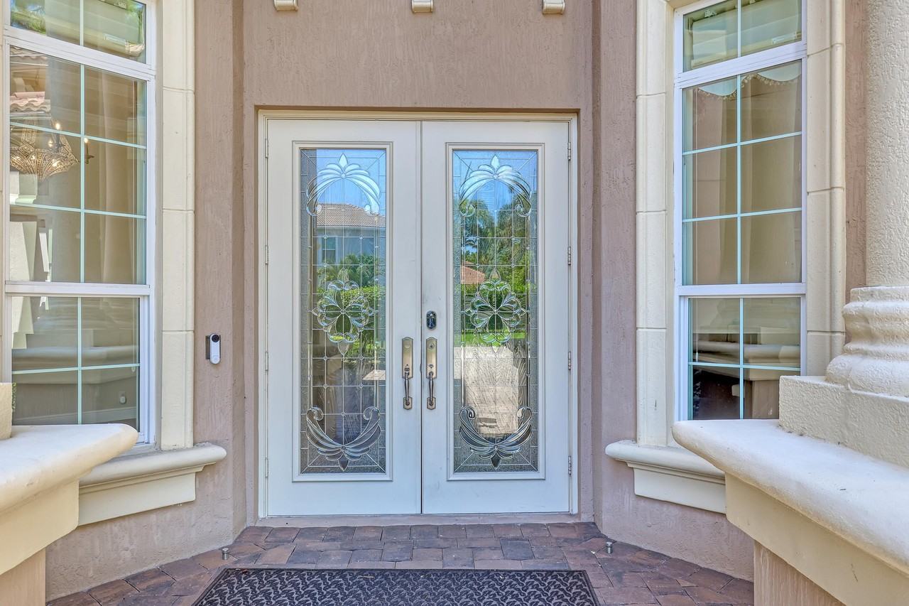 6464 Bellamalfi St - Photo 6 of 50