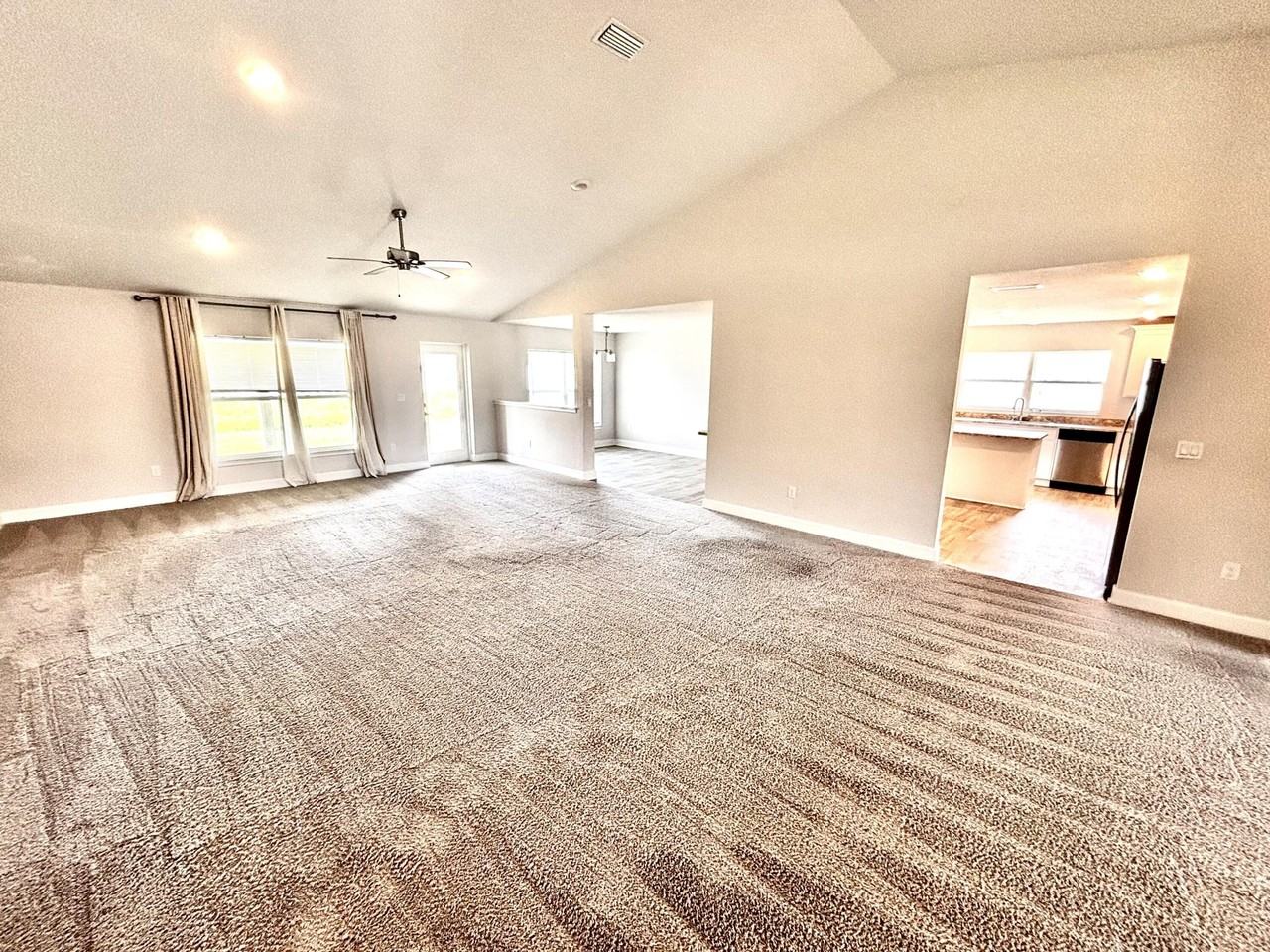 1399 Sw Edinburgh Dr - Photo 5 of 18