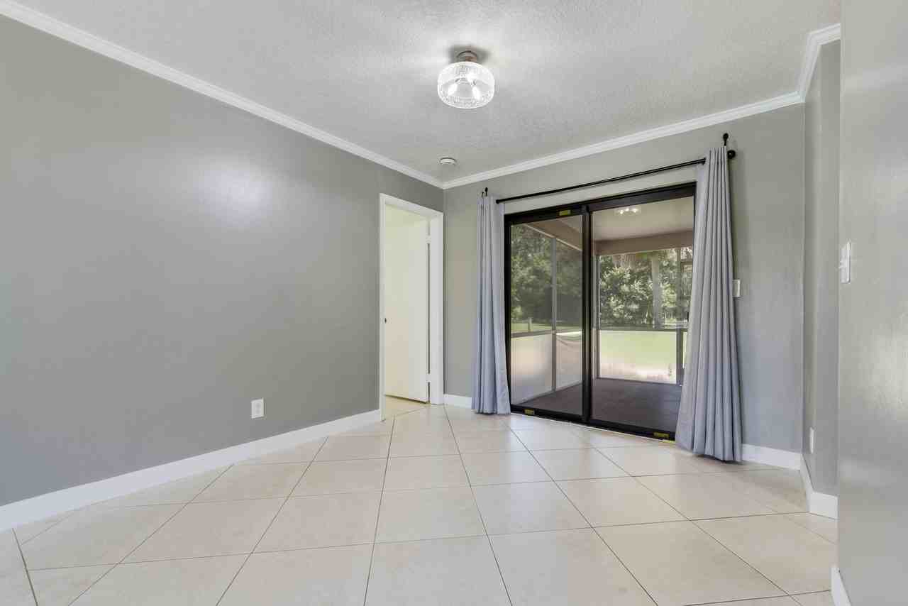 7107 181st St N - Photo 7 of 31