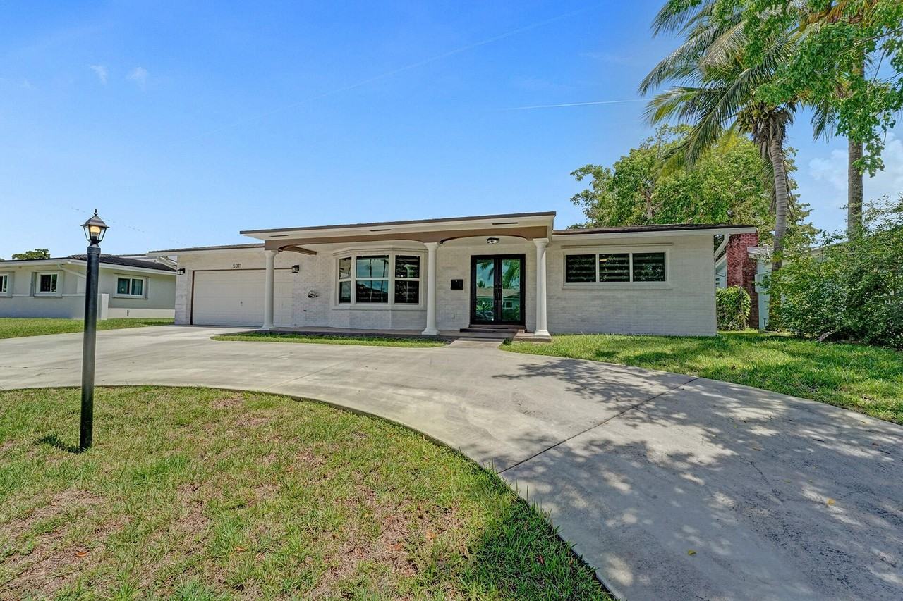 5011 Buchanan St - Photo 4 of 50