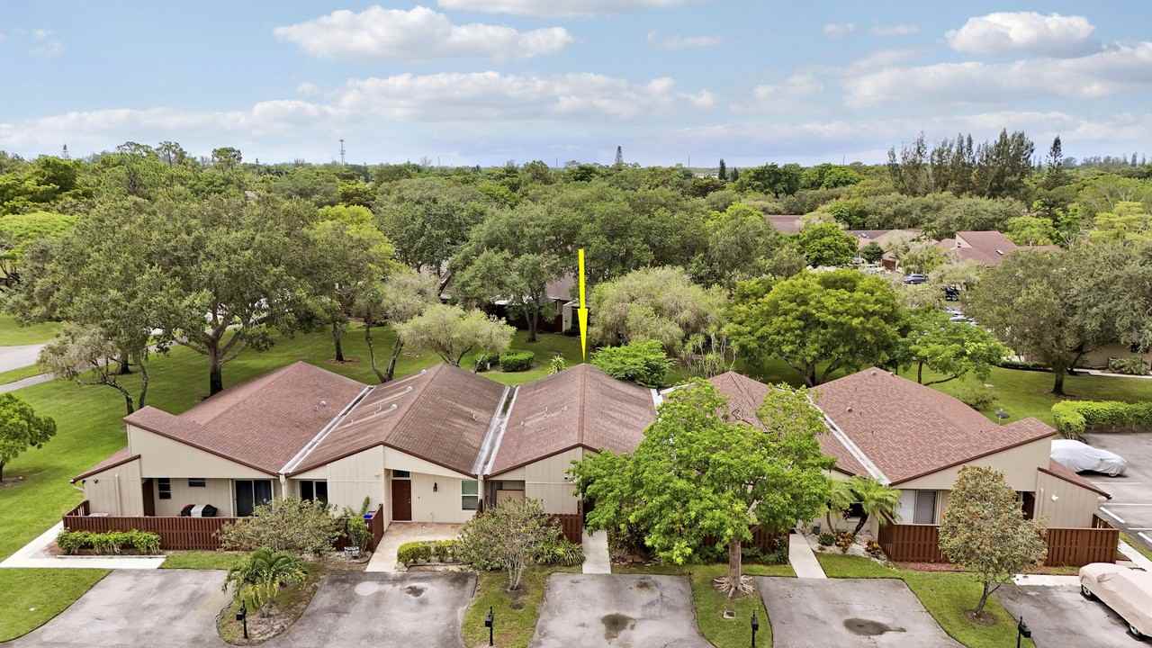 11606 Orange Blossom Ln - Photo 4 of 25