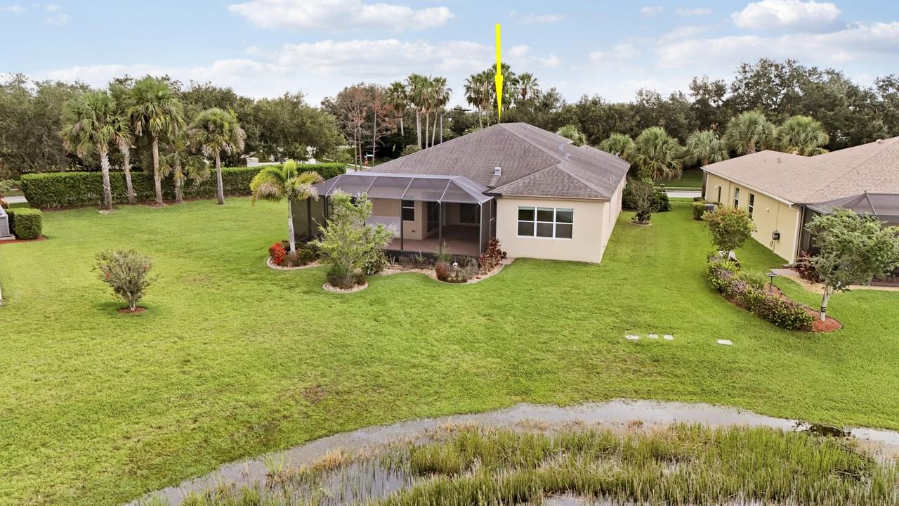 11340 Sw Vanderbilt Cir - Photo 2 of 50