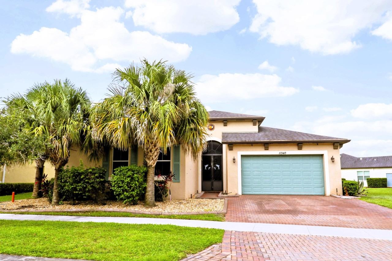11340 Sw Vanderbilt Cir - Photo 5 of 50