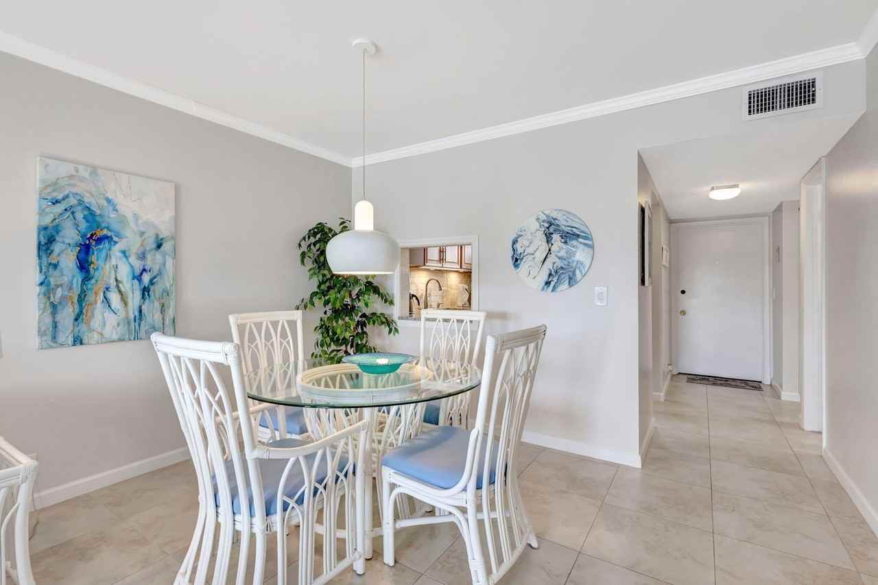 154 Lake Meryl Dr #255 - Photo 6 of 27