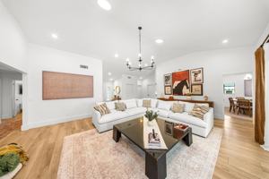 featured image of 13471 Barberry Dr