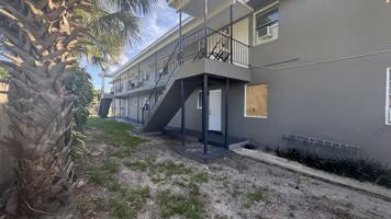 featured image of 1025 13th St #6