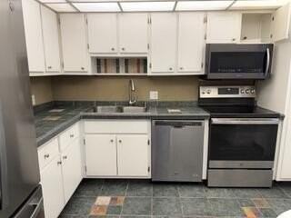 3100 N Palm Aire Dr #410 - Photo 4 of 13