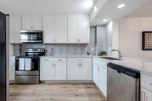 896 N Federal Hwy #527 - Photo 1 of 1