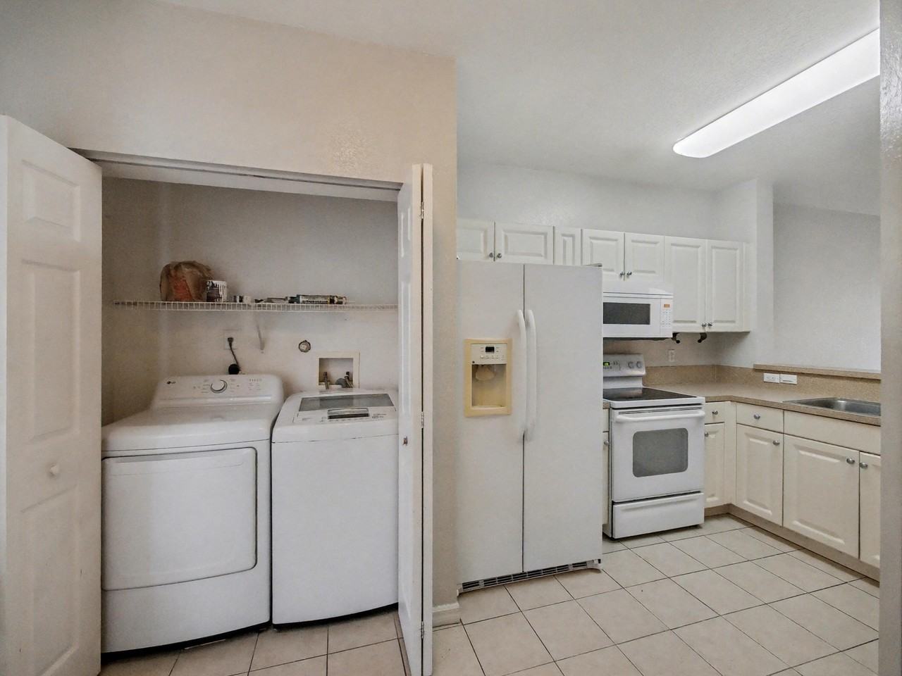 3425 Sonoma Dr - Photo 4 of 10