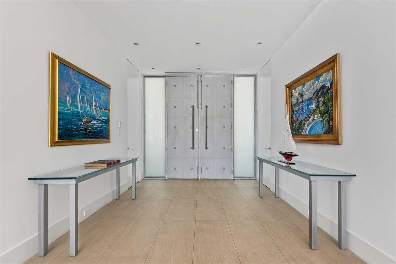 500 Isle Of Capri Dr - Photo 5 of 50