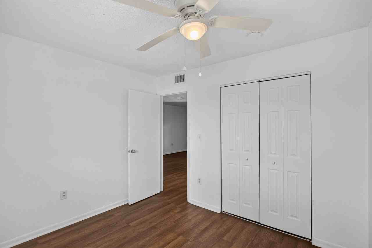 1300 Nw 2nd Ave #12 - Photo 7 of 11