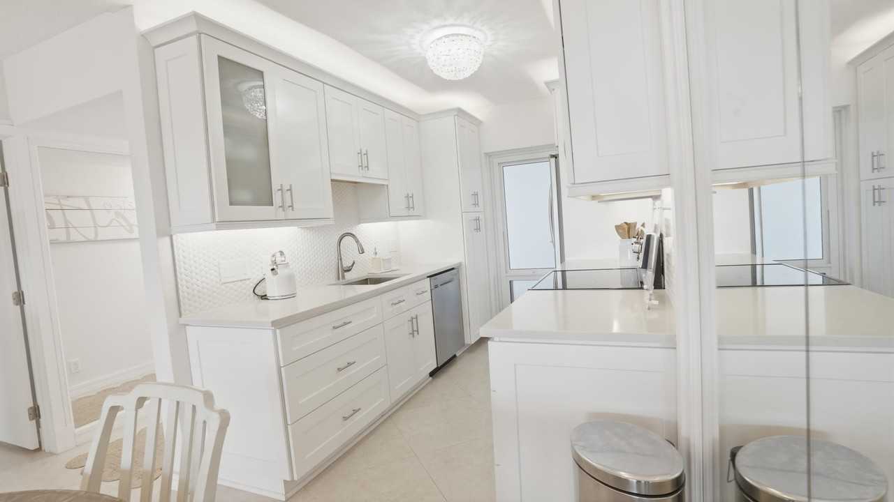 921 Spanish Cir #436 - Photo 7 of 18