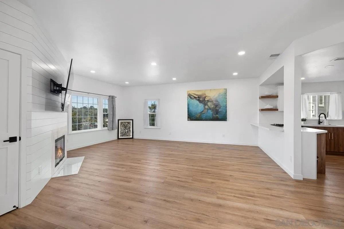 836 Ida Ave - Photo 7 of 41