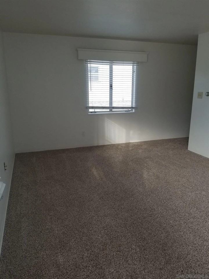 473 E Ave - Photo 2 of 8